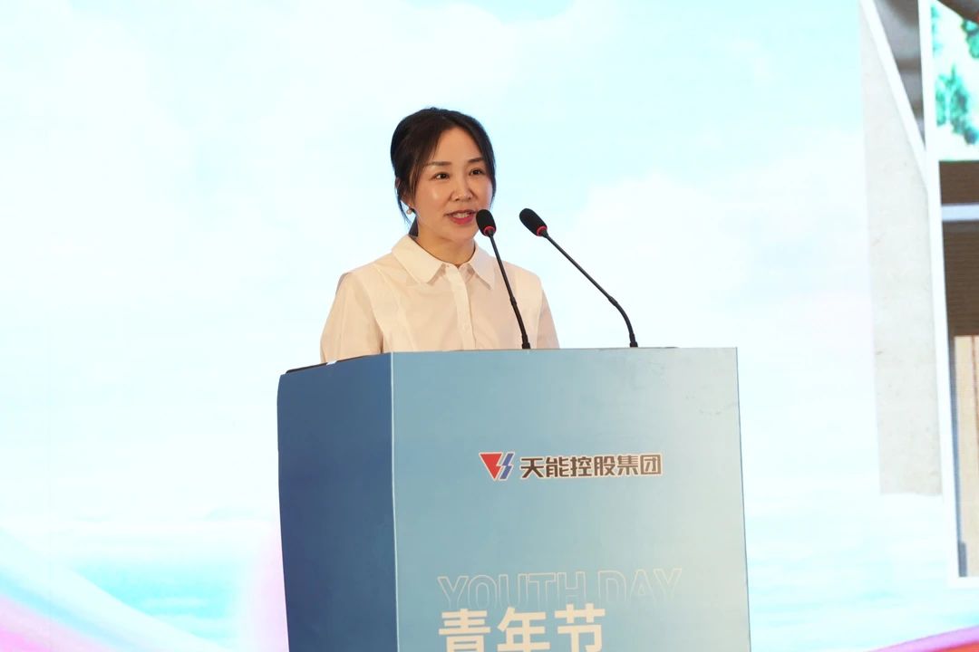 才聚太阳成 智创未来|太阳成青年这样过五四.jpg